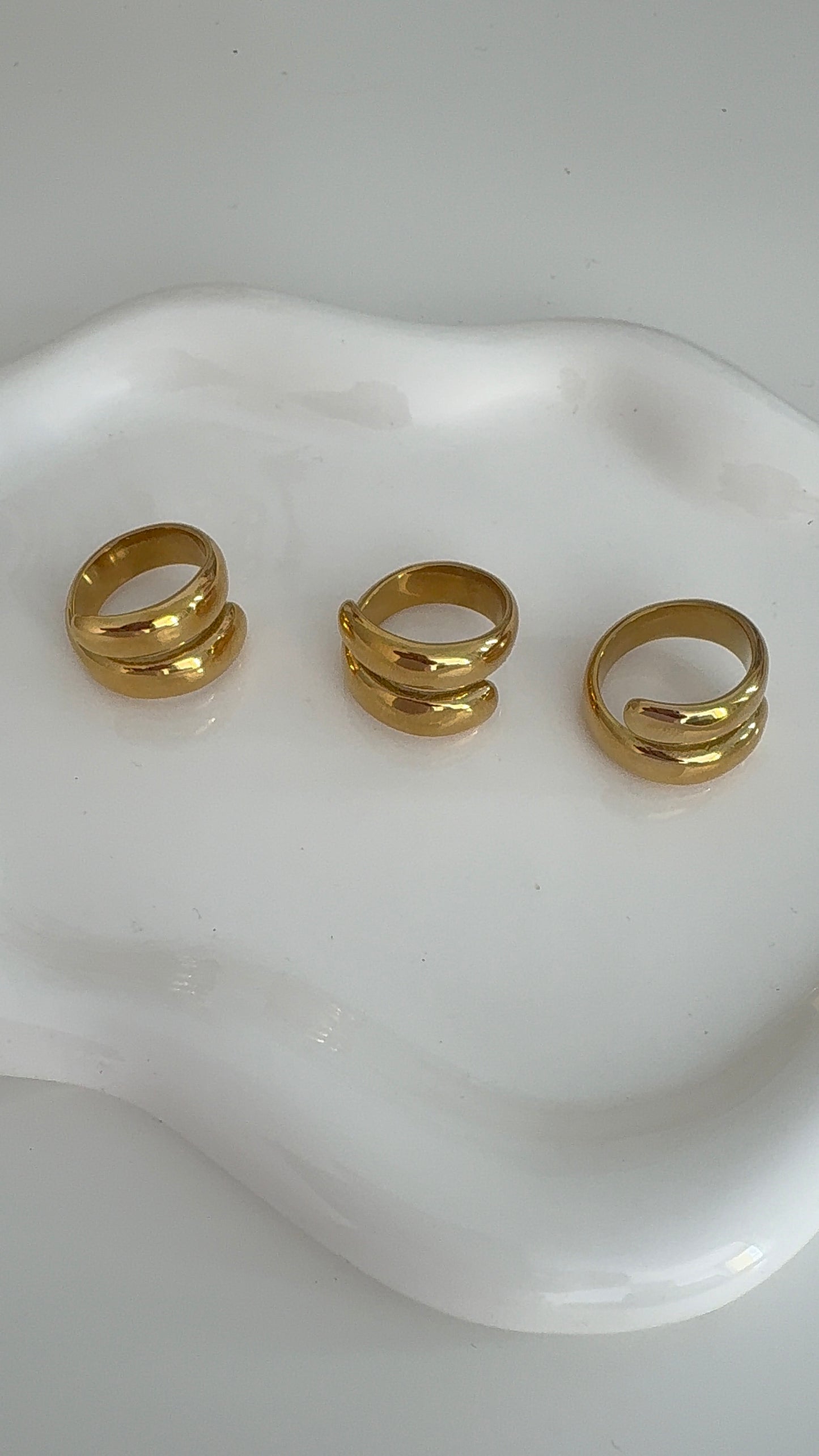 Eira Gold Rings