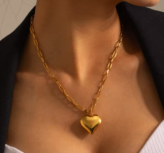 Layla Heart Necklace