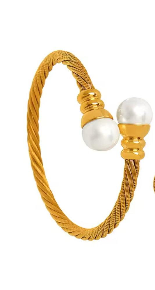 Pearl Bangle