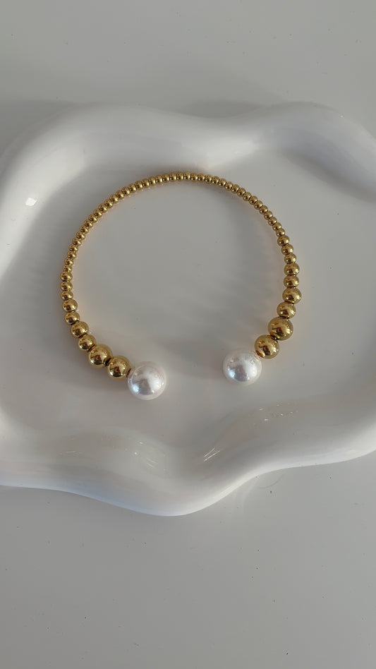 Regina Bangle