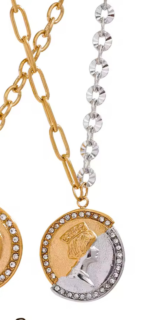 Majestic Necklace