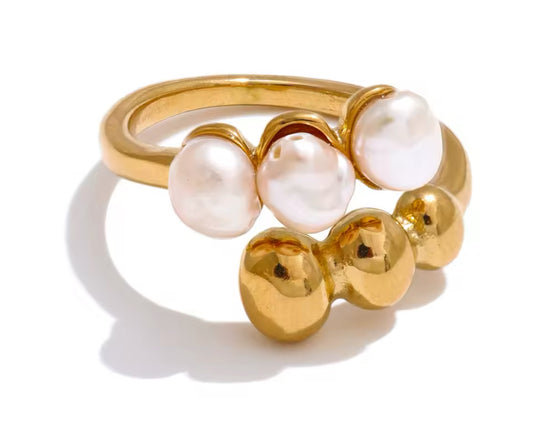 Pearl Ring